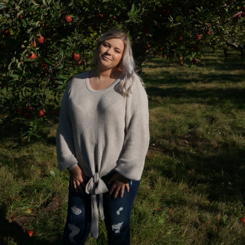 Meet your Posher, Abby